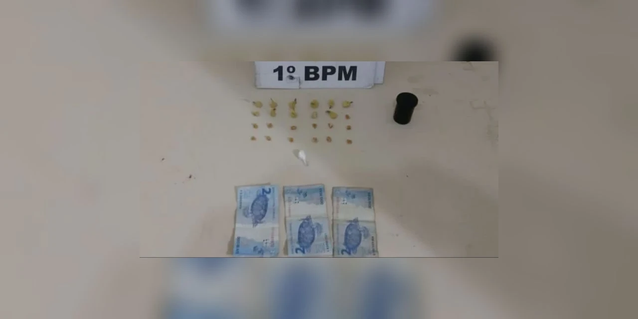 Foragida da justiça é presa com crack e cocaína em PG