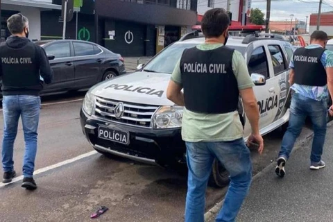 Foragido da policia é preso após solicitar auxílio emergencial do Governo