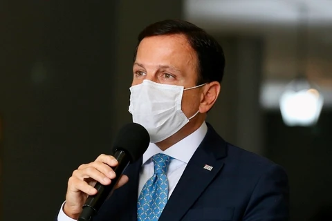 São Paulo vai produzir vacina contra coronavírus; diz governador