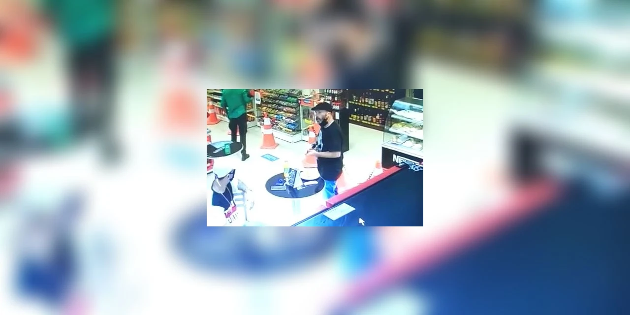 Dois homens são mortos a tiros em estabelecimento no centro de Curitiba; veja video!