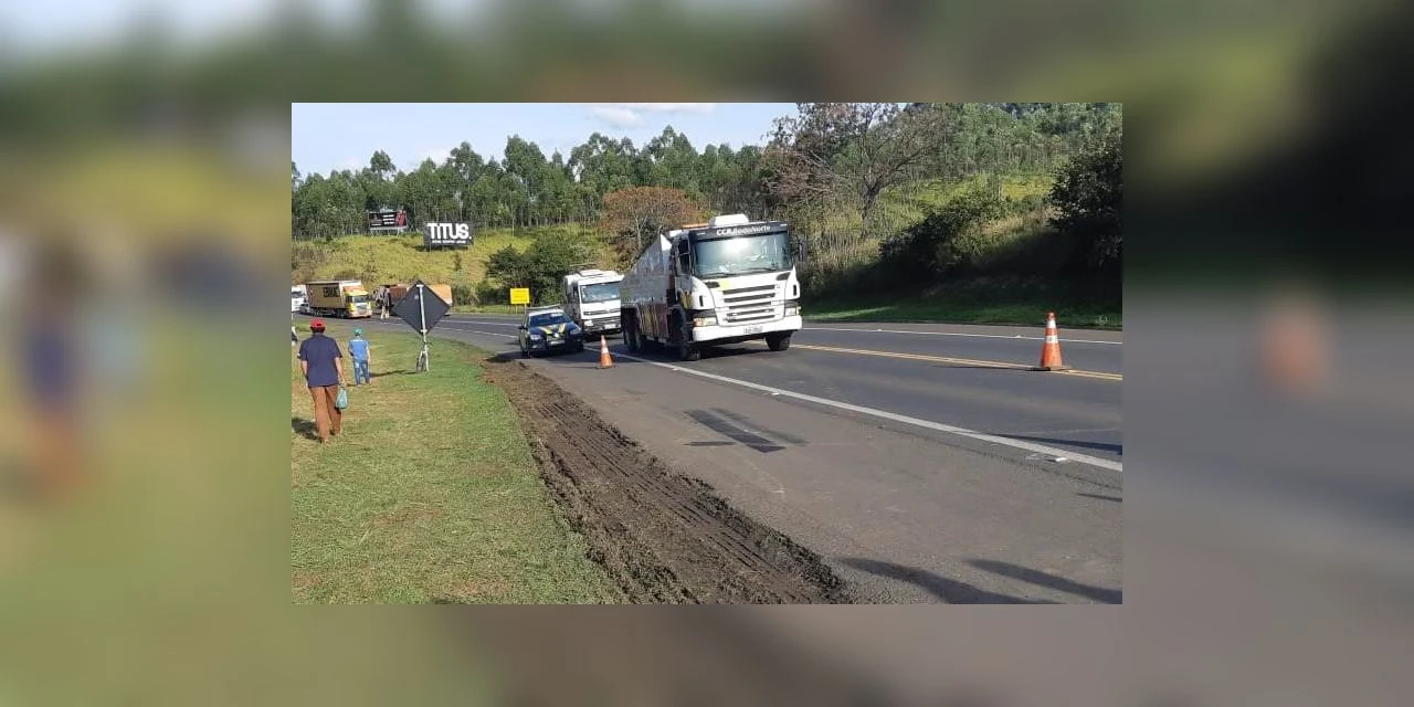 Idosa morre atropelada ao tentar atravessar rodovia em Ortigueira