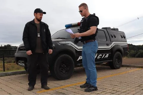 Policia Civil de Castro prende cinco foragidos da justiça