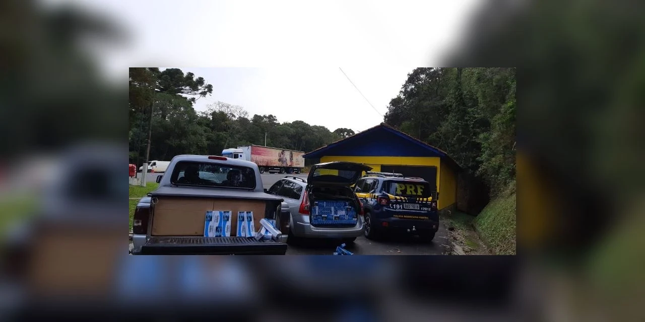 Dois veículos com cigarros contrabandeados do Paraguai foram apreendidos em operação da PRF e Receita Federal