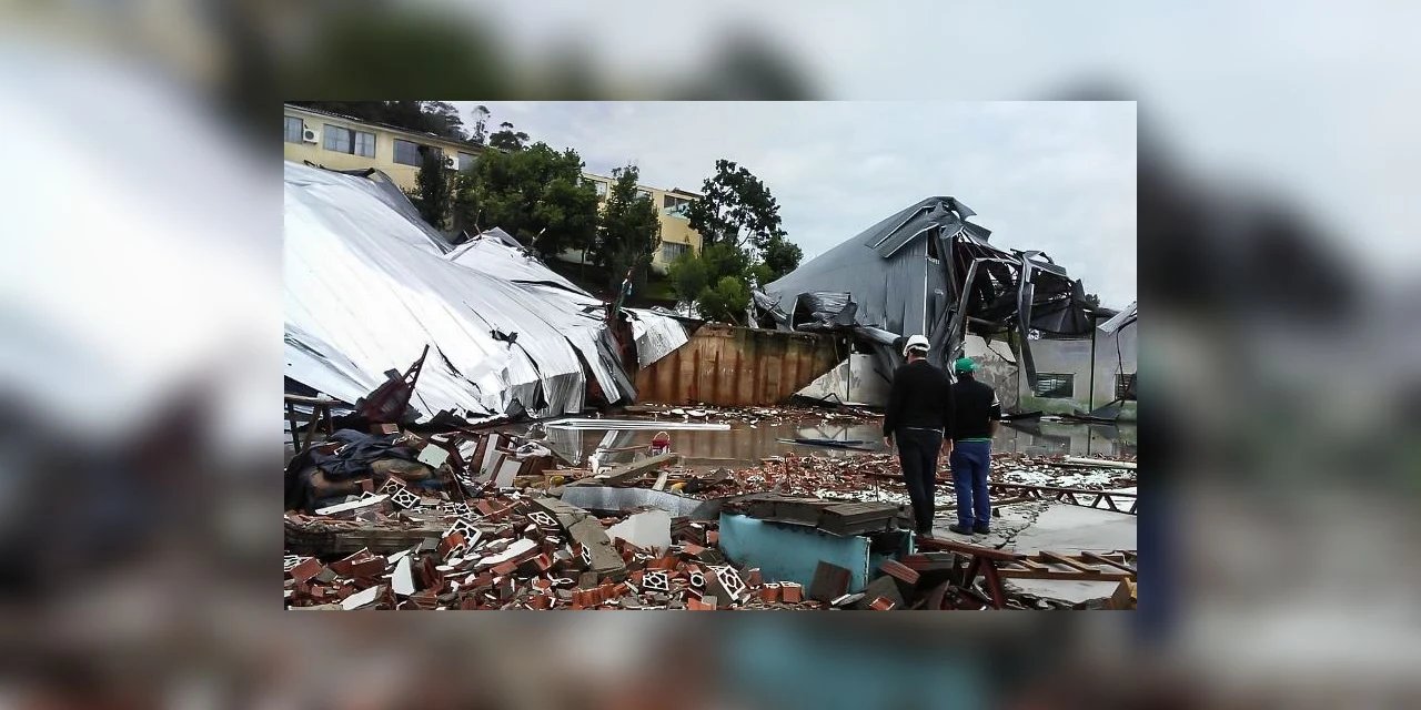 Ao menos nove pessoas morreram devido a ciclone que atingiu Região Sul