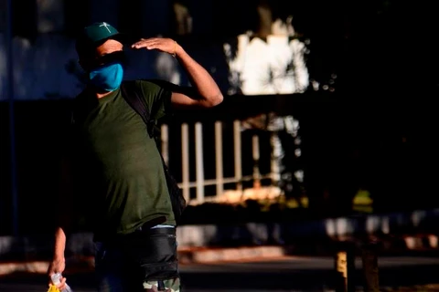 Covid-19: Brasil tem 67,9 mil mortes e 1 milhão de curados