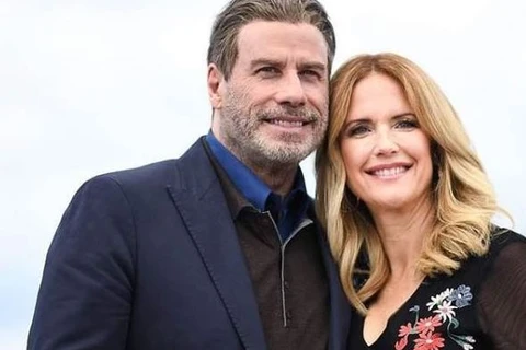 Atriz Kelly Preston, esposa de John Travolta morre aos 57 anos após batalha contra câncer de mama