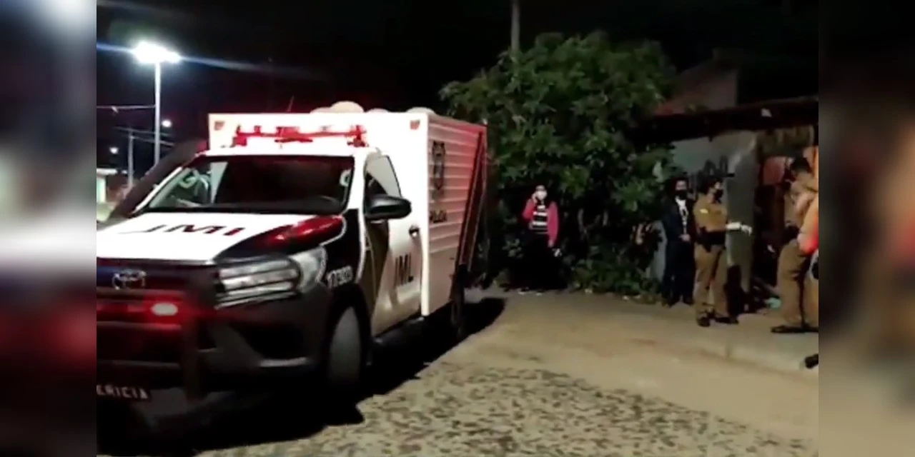 Homem morre durante programa amoroso com transexual no Paraná