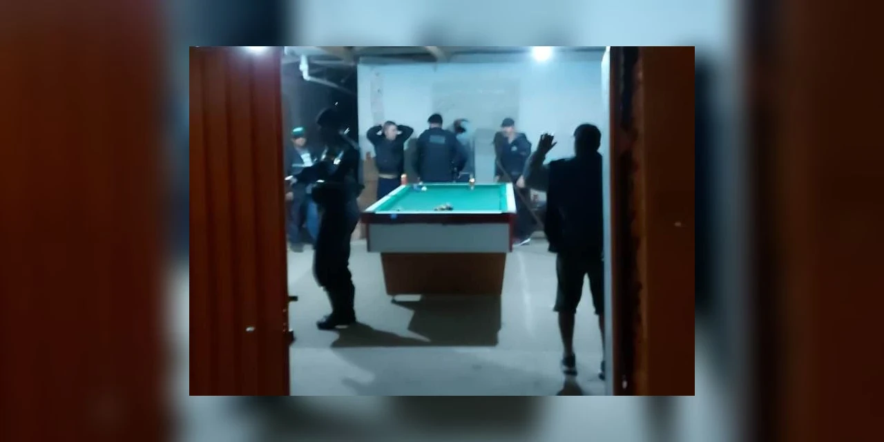 Sete estabelecimentos comerciais são autuados durante toque de recolher em PG