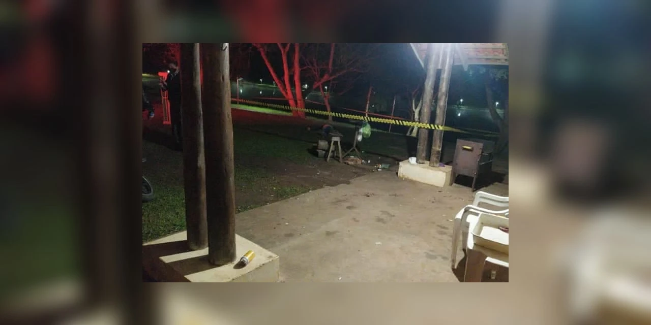 Filha mata o pai a tiros durante churrasco de família em Imbituva