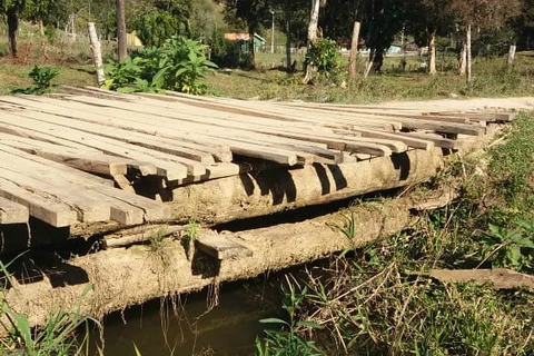 Pontes do distrito de Itaiacoca passam por manutenção