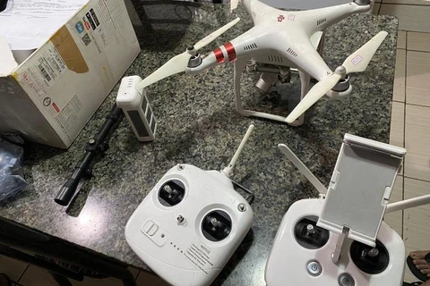 Operação policial mira quadrilha que usa drones para lançar celulares e drogas em presídios