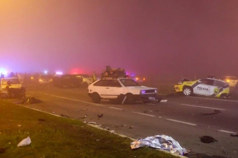 Acidente na BR-277 em São José dos Pinhais deixa ao menos  7 mortes