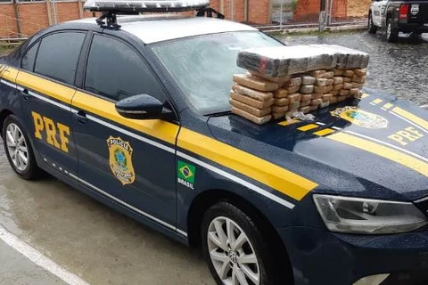PRF apreende quase 45 quilos de maconha em PG