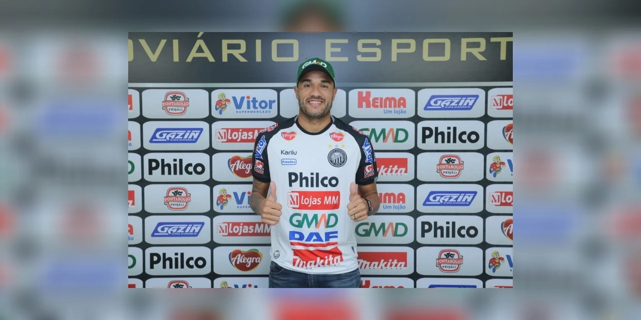 Atacante Roger reforça o Operário na Série B