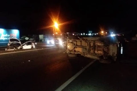 Condutor foge do local, após se envolver em acidente na Souza Naves