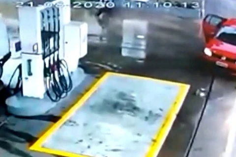 Grávida perde bebê após motorista de app mandar ela descer para não sujar o carro