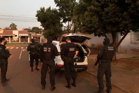 PF cumpriu mais de 100 mandados de prisão durante operação no Paraná