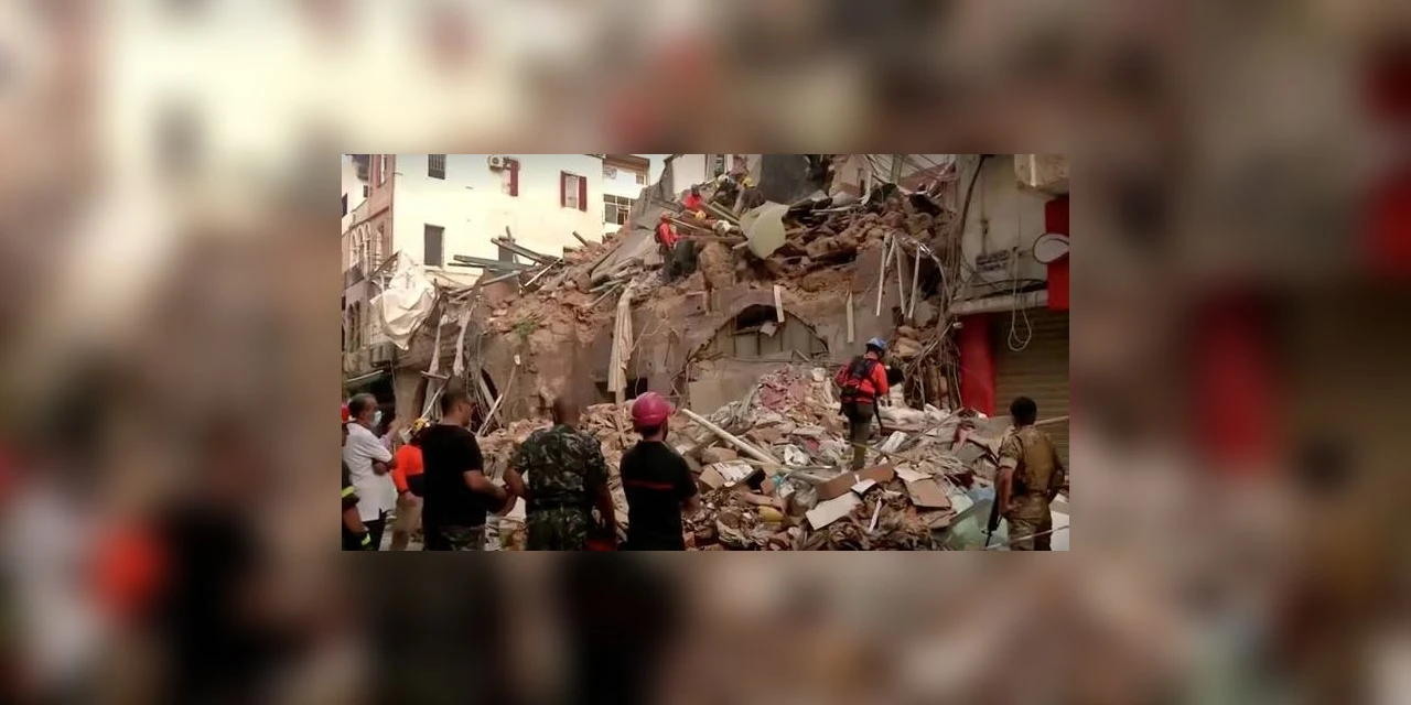 Socorristas encontram sinais de vida um mês após explosão em Beirute