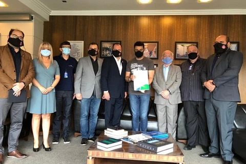 TatraBras apresenta equipe que vai atuar na cidade