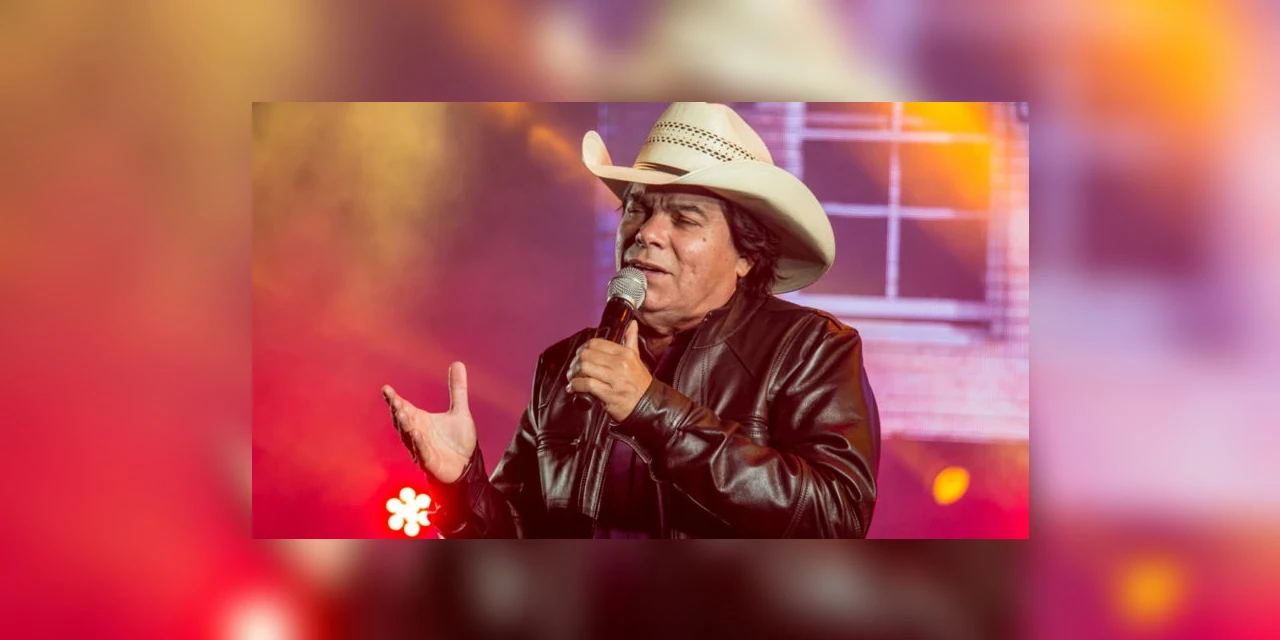 Cantor Parrerito do Trio Parada Dura morre por complicações da covid-19