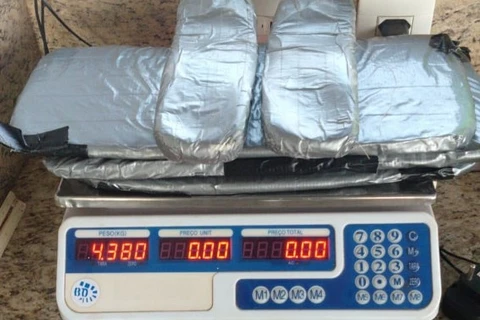 Droga que vinha de Foz para PG é apreendida pela PRF