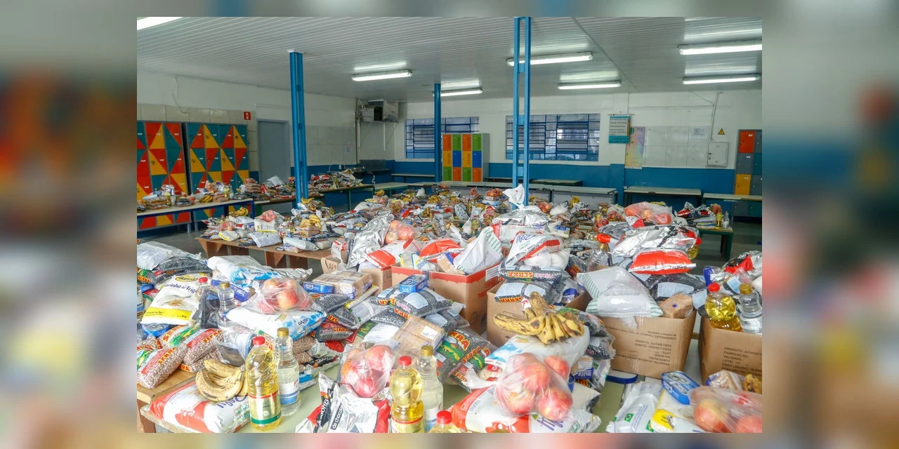 Escolas se preparam para entrega de kits de merenda nesta sexta (25)