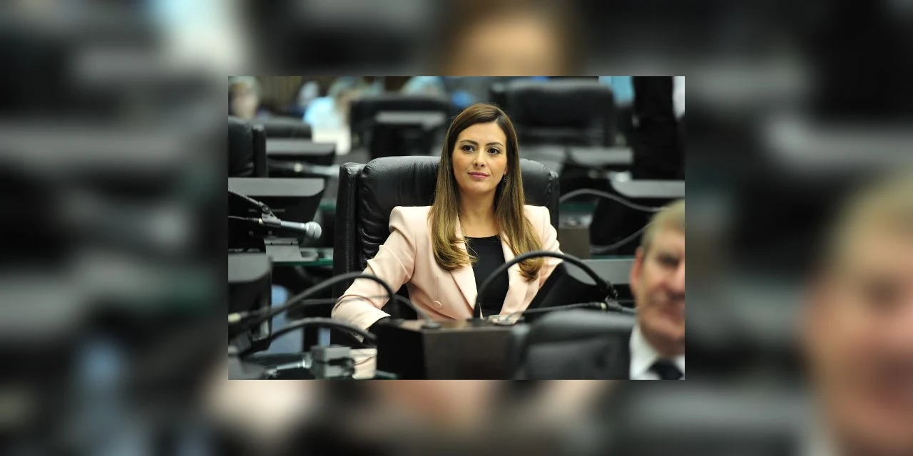 Mabel Canto cortará 50% dos cargos comissionados