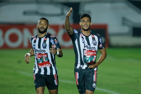 Jefinho marca nos acréscimos para Operário e jogo termina empatado contra Vitória