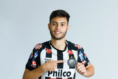 Volante Leandro Vilela chega ao Fantasma