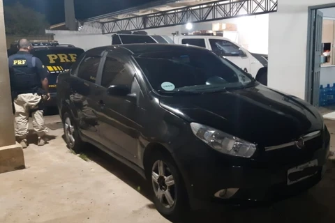 Assaltante tenta matar motorista de aplicativo e acaba preso pela PRF em Tibagi