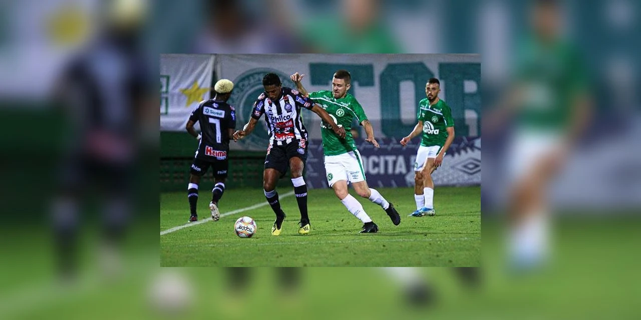 Operário perde para a Chapecoense na estreia de Matheus Costa