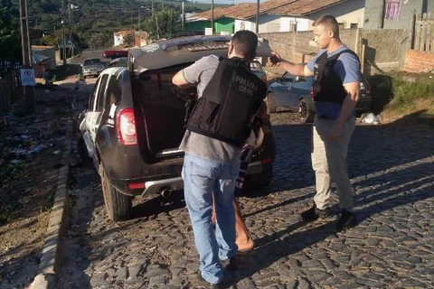 Policia civil prende acusado de matar idoso com requintes de crueldade em Castro
