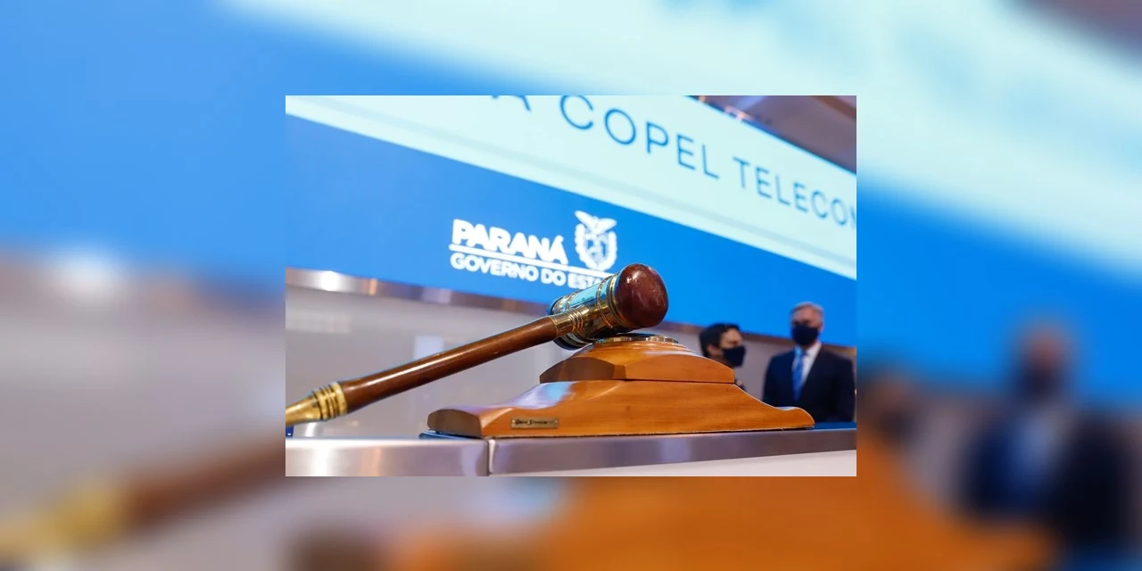 Leilão da Copel Telecom arrecada R$ 2,39 bilhões para o Estado