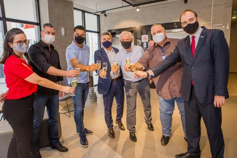 Hotel ibis inaugura unidade em Ponta Grossa