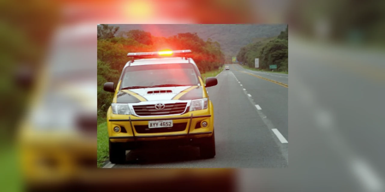 Homem tem carro roubado enquanto trocava pneu, em Guaragi
