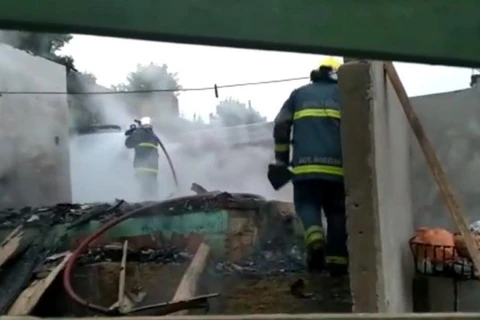 Rapaz inconformado com término do relacionamento coloca fogo na casa da ex-namorada