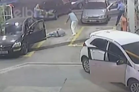 Câmera de segurança flagra motorista de aplicativo sendo morto por PM em posto de gasolina no Rio