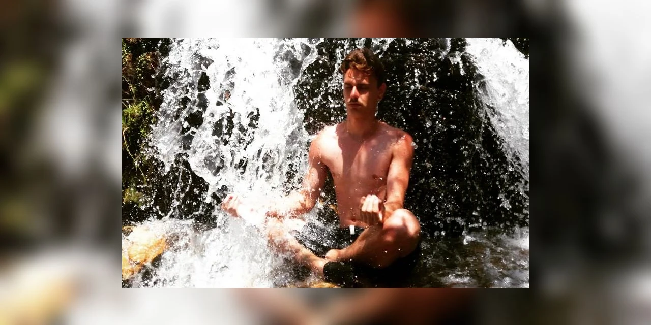 Bombeiros procuram jovem de PG desaparecido no mar em Guaratuba