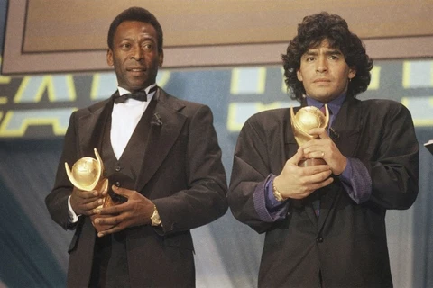 “Perdi um grande amigo e o mundo perdeu uma lenda”; diz Pelé sobre Maradona