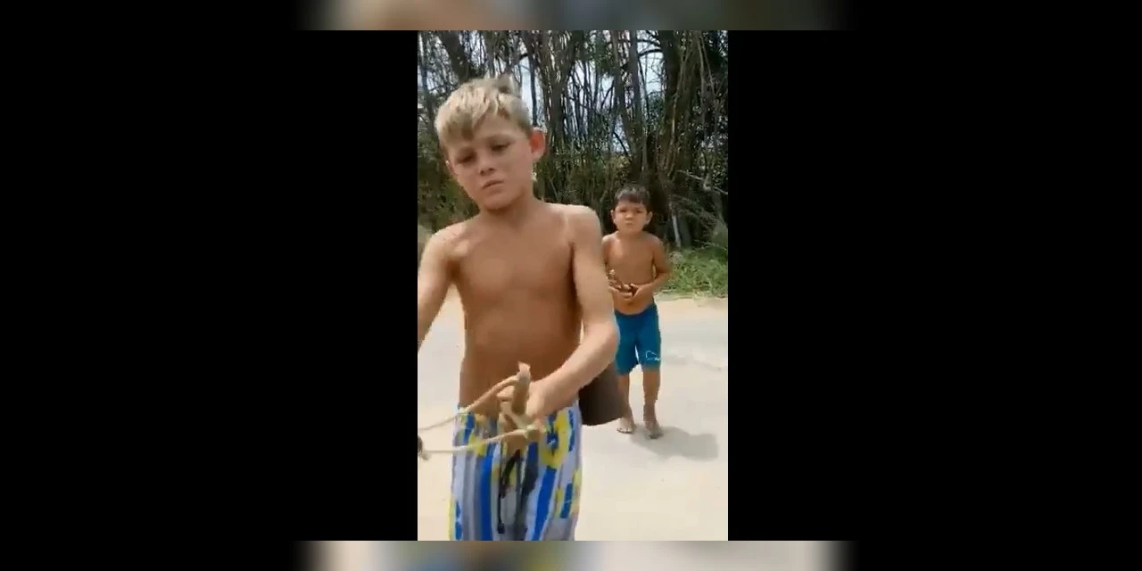 Após serem repreendidas crianças dão lição de educação e humildade; veja vídeo!