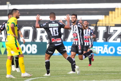 Operário empata com Sampaio Correa jogando no Germano Kruger