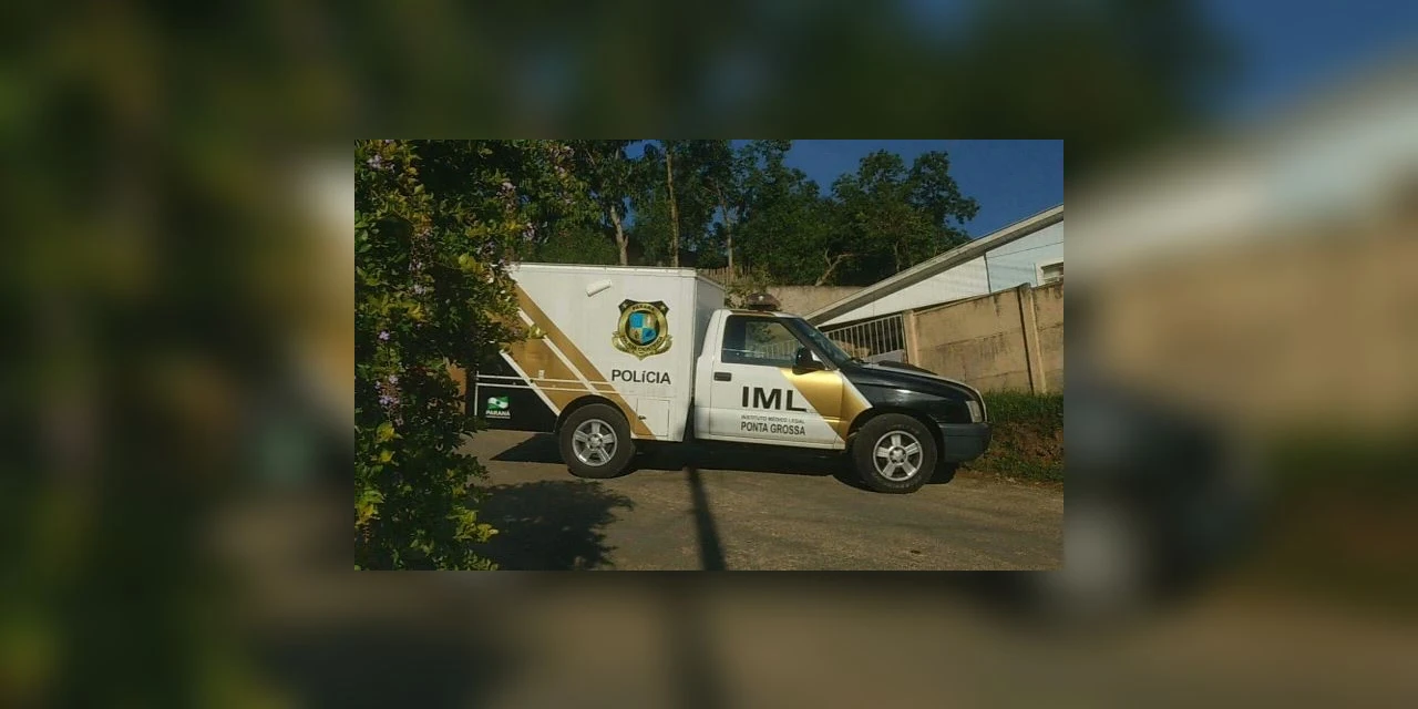 Homem é encontrado morto dentro de residência em PG