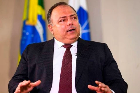 Covid-19: Pazuello diz que estados receberão vacina simultaneamente