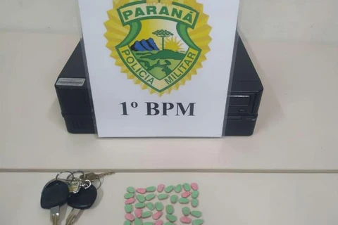 PM apreende 50 comprimidos de ecstasy e recupera veículo roubado em Irati