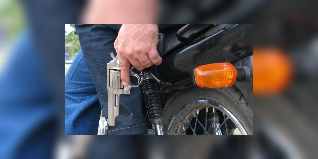 Homem dispara contra residência e foge em Ponta Grossa