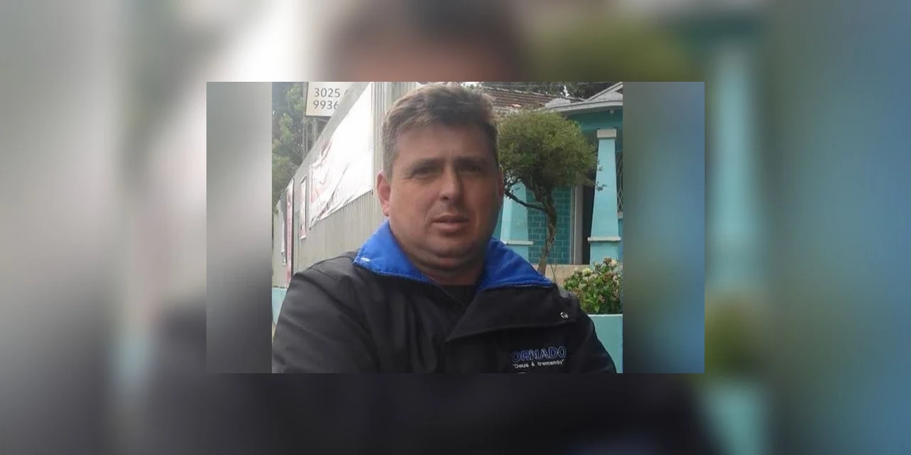 Familiares e amigos se despedem de empresario que morreu ao bater moto em cavalo