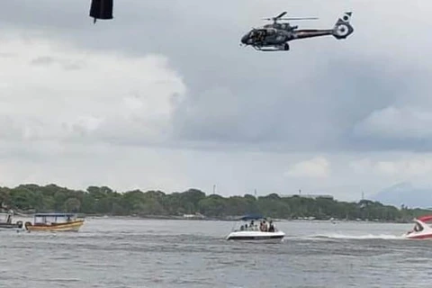 Bombeiros procuram por adolescente de 13 anos desaparecido no mar em Pontal do Paraná