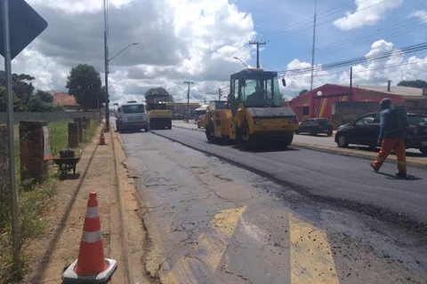 Prefeitura finaliza revitalização da Carlos Cavalcanti