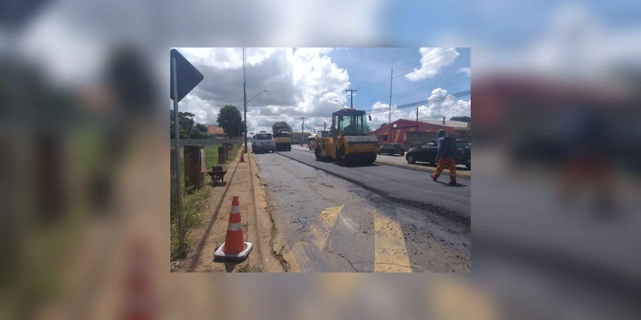 Prefeitura finaliza revitalização da Carlos Cavalcanti