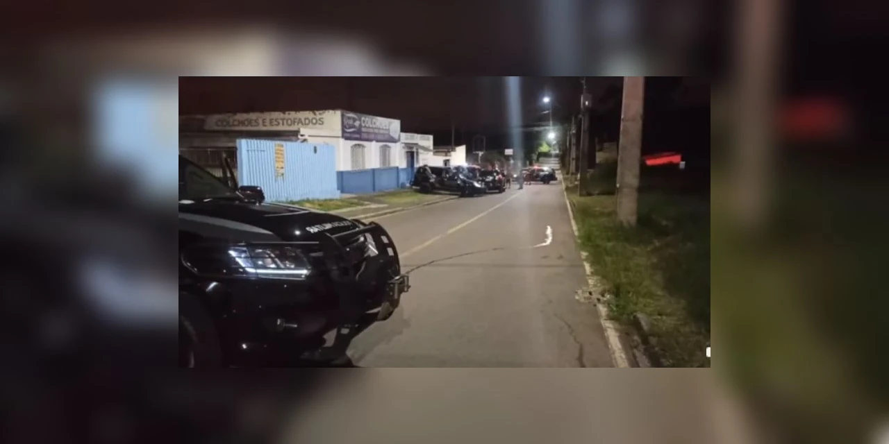 Suspeitos de roubo morrem em confronto com a PM em Colombo